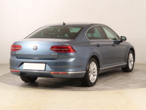 Volkswagen Passat  2.0 TDI Highline 