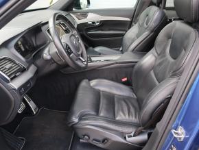 Volvo XC90  B5 AWD R-Design 