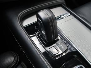 Volvo XC90  B5 AWD R-Design 