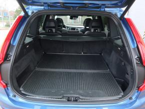 Volvo XC90  B5 AWD R-Design 