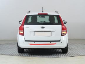Kia Ceed  1.4 CVVT 