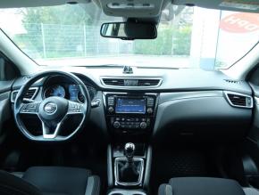 Nissan Qashqai  1.5 dCi 