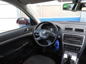 Škoda Octavia  1.6 TDI Elegance 