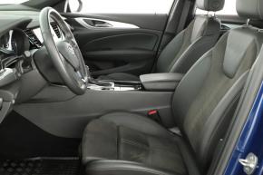 Opel Insignia  2.0 Turbo 