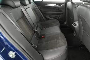 Opel Insignia  2.0 Turbo 