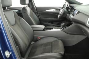Opel Insignia  2.0 Turbo 