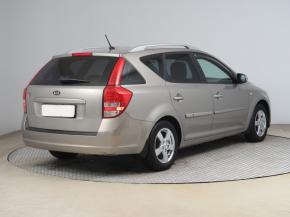 Kia Ceed  1.4 CVVT 
