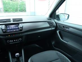Škoda Fabia  1.0 TSI Black Edition 