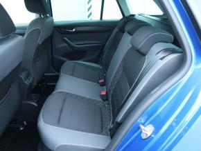Škoda Fabia  1.0 TSI Black Edition 