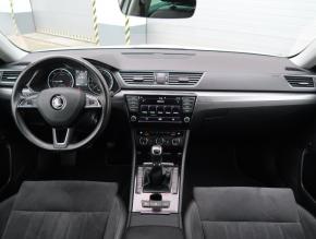 Škoda Superb  2.0 TDI Style 