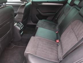Škoda Superb  2.0 TDI Style 