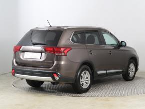 Mitsubishi Outlander  2.0 