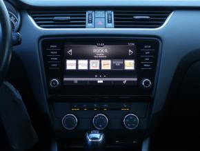 Škoda Octavia  1.4 TSI Ambition Plus 