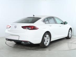 Opel Insignia  2.0 CDTI 