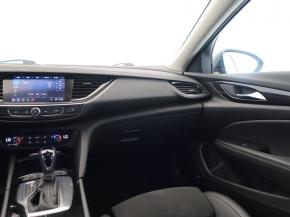 Opel Insignia  2.0 CDTI 