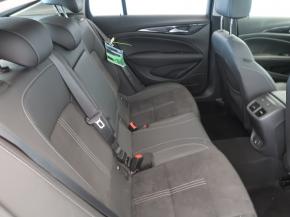 Opel Insignia  2.0 CDTI 