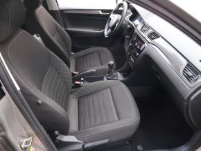 Škoda Rapid Spaceback  1.0 TSI 