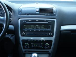 Škoda Octavia  1.8 TSI Elegance 