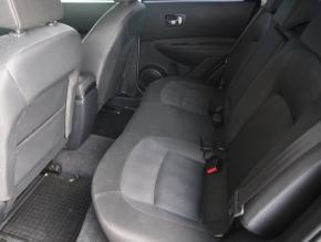 Nissan Qashqai  1.6 