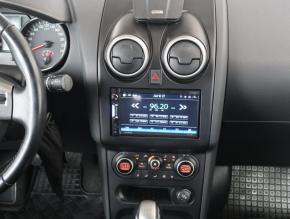 Nissan Qashqai  1.6 
