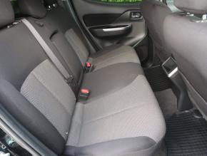 Mitsubishi L200  2.2 DI-D Intense 