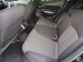 Mitsubishi L200  2.2 DI-D Intense 