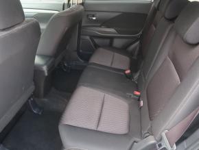 Mitsubishi Outlander  2.0 