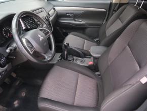 Mitsubishi Outlander  2.0 