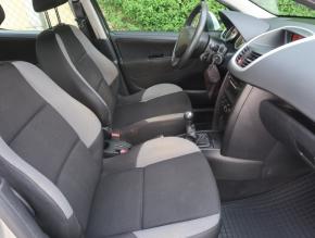 Peugeot 207  1.4 HDI 