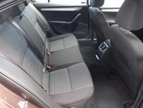 Škoda Octavia  1.6 TDI Style 