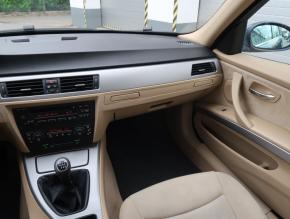 BMW 3  325 i 