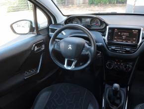 Peugeot 2008  1.2 PureTech 