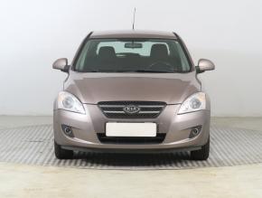 Kia Ceed  1.6 CRDi 