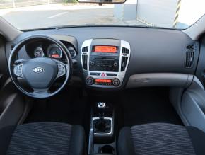 Kia Ceed  1.6 CRDi 