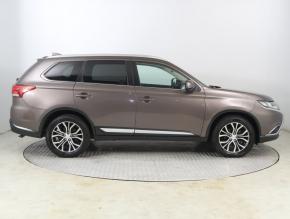 Mitsubishi Outlander  2.2 DI-D 