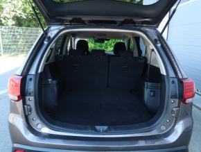 Mitsubishi Outlander  2.2 DI-D 