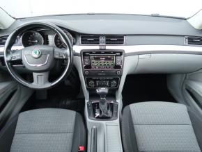 Škoda Superb  2.0 TDI Active 