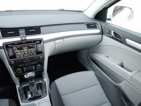 Škoda Superb  2.0 TDI Active 