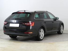 Škoda Superb  2.0 TDI 