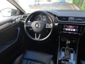 Škoda Superb  2.0 TDI 