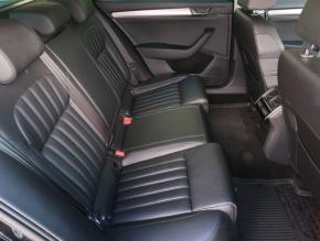 Škoda Superb  2.0 TDI 