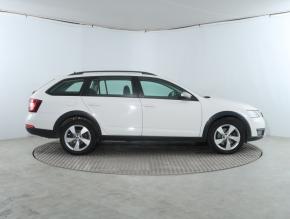 Škoda Octavia  Scout 1.8 TSI 