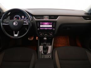 Škoda Octavia  Scout 1.8 TSI 