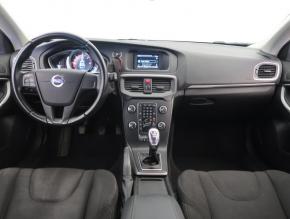 Volvo V40  1.6 D2 