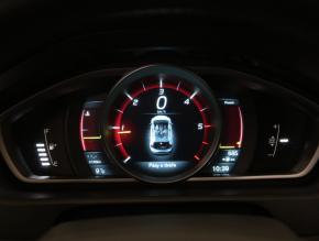 Volvo V40  1.6 D2 