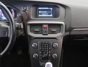 Volvo V40  1.6 D2 