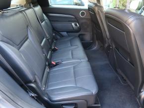 Land Rover Discovery  SDV6 