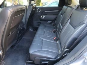 Land Rover Discovery  SDV6 