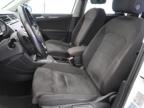 Volkswagen Tiguan  1.5 TSI 