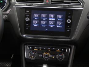 Volkswagen Tiguan  1.5 TSI 